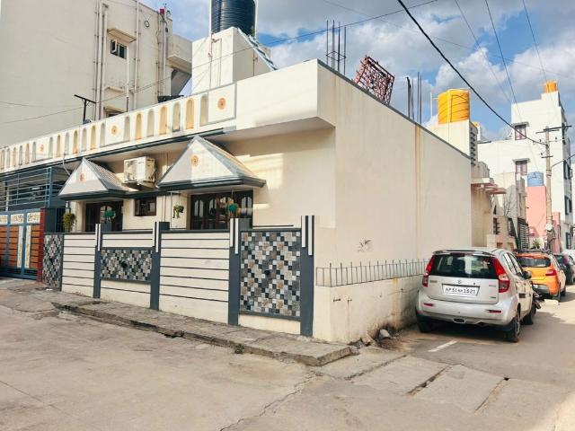 Resale | 2 BHK + Prayer Room 1200 Sq.Ft. Independent House in Ramamurthy Nagar