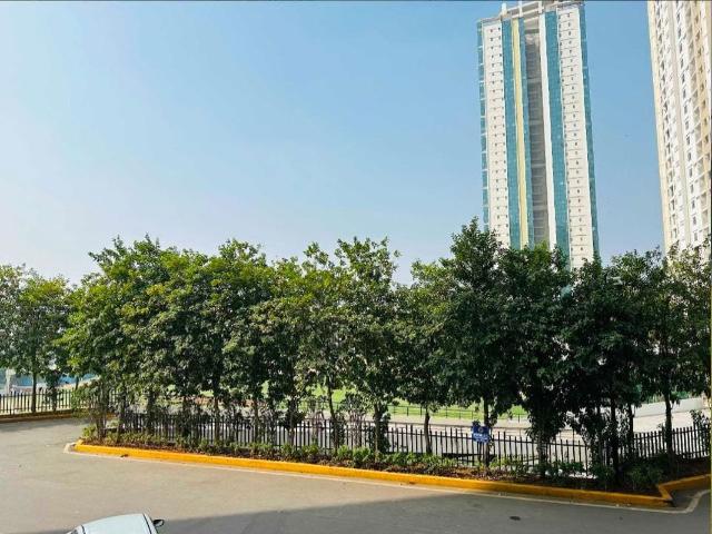 Resale | 2 BHK + Prayer Room 1300 Sq.Ft. Apartment in Honer Vivantis