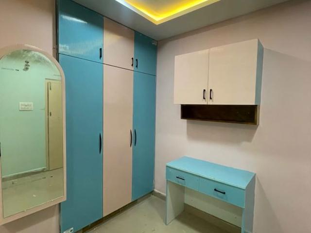 Resale | 2 BHK + Prayer Room 1435 Sq.Ft. Apartment in SMR Vinay Iconia Phase II