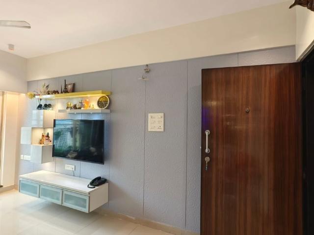 Resale | 2 BHK + Prayer Room 515 Sq.Ft. Apartment in Raymond The Address