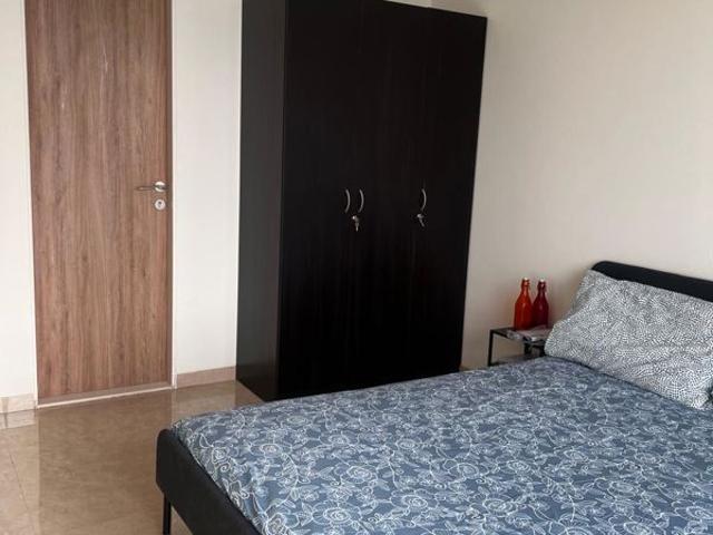 Resale | 2 BHK + Prayer Room 559 Sq.Ft. Apartment in Dosti Eastern Bay Phase 2