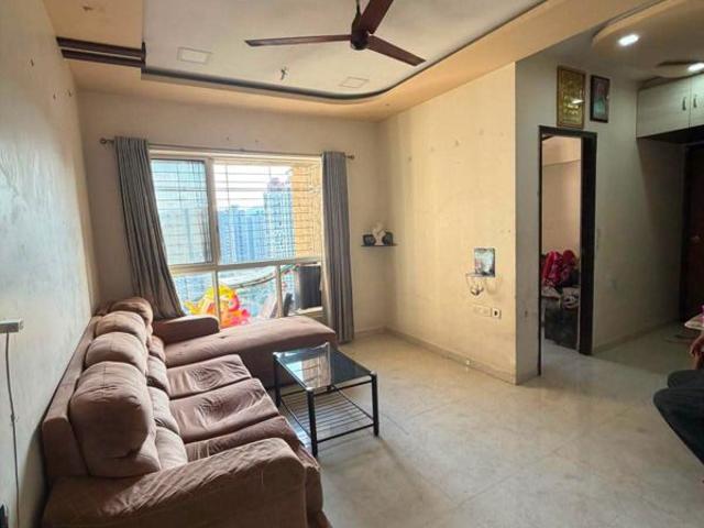 Resale | 2 BHK + Prayer Room 672 Sq.Ft. Apartment in Lodha Amara