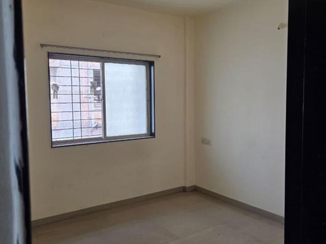 Resale | 2 BHK + Prayer Room 850 Sq.Ft. Apartment in Narhe