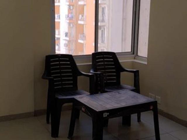 Resale | 2 BHK + Prayer Room 930 Sq.Ft. Apartment in SG Grand