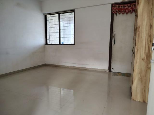 Resale | 2 BHK + Prayer Room 950 Sq.Ft. Apartment in Golden Sai Vilasita