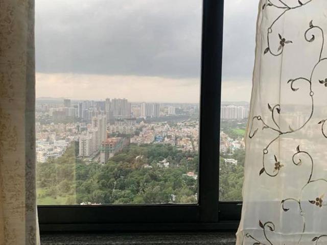 Resale | 2 BHK + Prayer Room 960 Sq.Ft. Apartment in Vyom Avinea