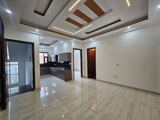 Resale | 2 BHK + Prayer Room,Extra Room 820 Sq.Ft. Apartment in Sarjapur