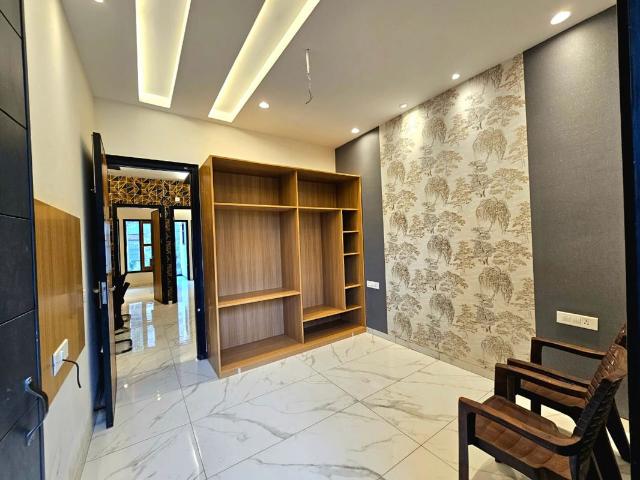 Resale | 2 BHK + Prayer Room,Extra Room 1175 Sq.Ft. Apartment in Shettigere