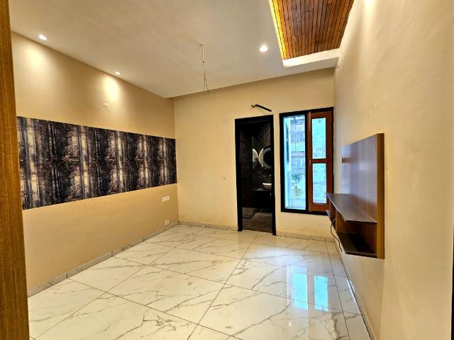 Resale | 2 BHK + Prayer Room,Extra Room 1300 Sq.Ft. Apartment in Shettigere
