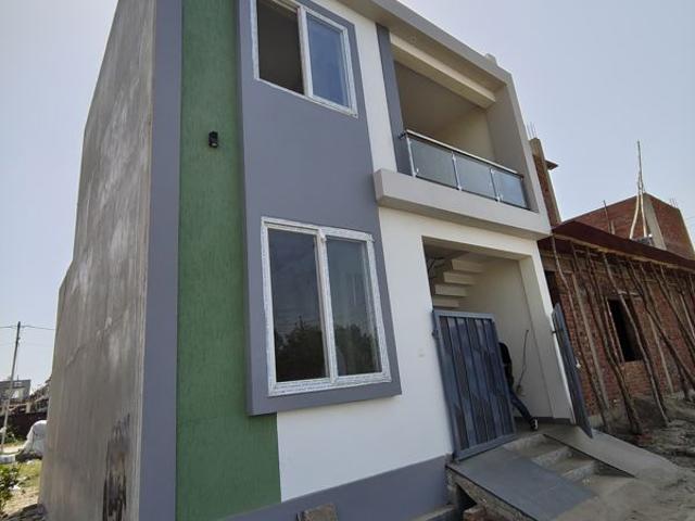 Resale | 2 BHK + Prayer Room,Servant Room,Study Room,Extra Room 1100 Sq.Ft. Independent House in Jankipuram Extension