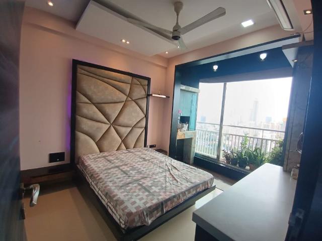 Resale | 2 BHK + Prayer Room,Study Room 884 Sq.Ft. Apartment in Garden Court Building