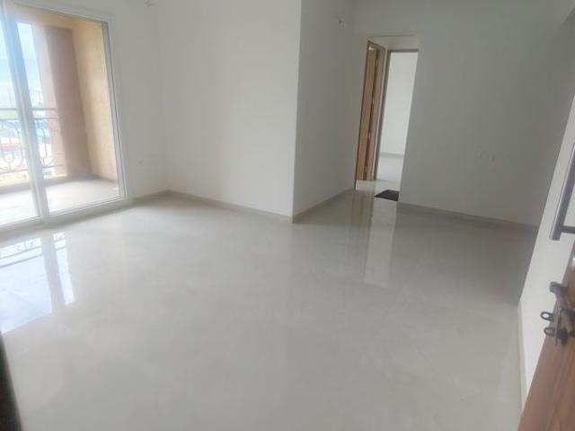 Resale | 2 BHK + Prayer Room,Store Room 1120 Sq.Ft. Apartment in Nyati Evara 2