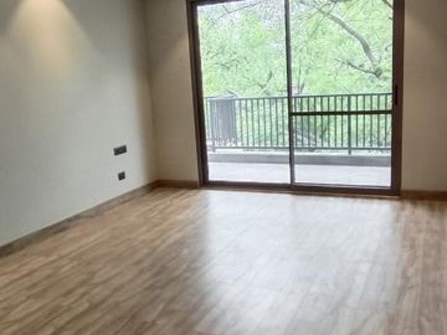 Resale | 300 Sq.Yd. Independent House in DLF Cyber City