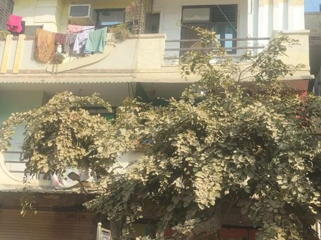 Resale | 400 Sq.Ft. Apartment in Loni