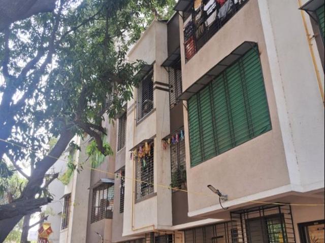 Resale | 467 Sq.Ft. Apartment in Lower Govind Nagar
