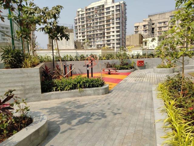 Resale | 4 BHK + 1005 Sq.Ft. Apartment in Runwal Nirvana