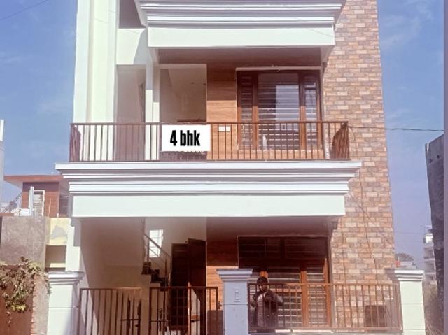 Resale | 4 BHK 100 Sq.Yd. Independent House in Sector 123