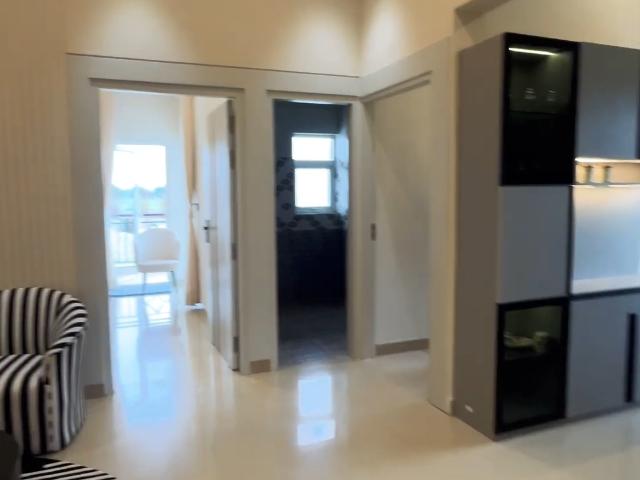 Resale | 4 BHK 1100 Sq.Ft. Apartment in Sector 104