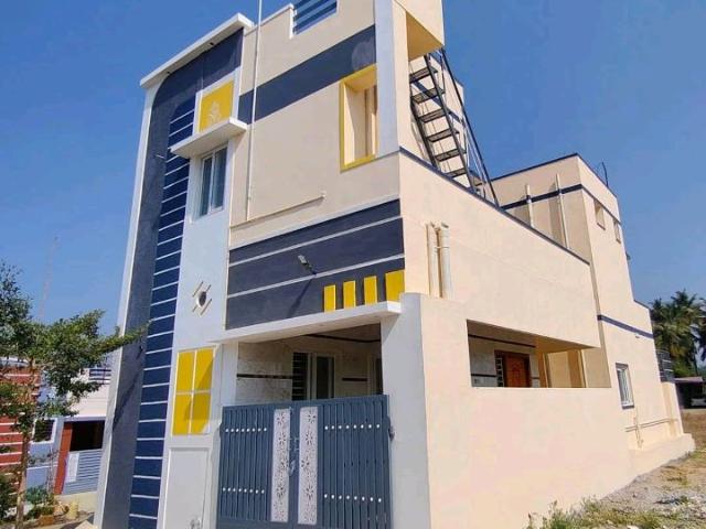 Resale | 4 BHK 1200 Sq.Ft. Villa in D P Luxury Villa