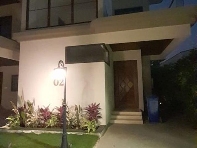 Resale | 4 BHK 1200 Sq.Ft. Villa in Ranav Tranquil Haven