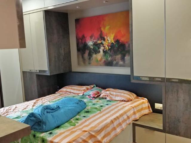 Resale | 4 BHK + 1325 Sq.Ft. Apartment in Adani Western Heights Sky Apartments