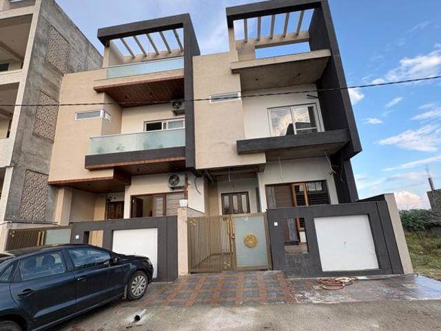 Resale | 4 BHK + 133 Sq.Yd. Villa in Nandan Prime Villas