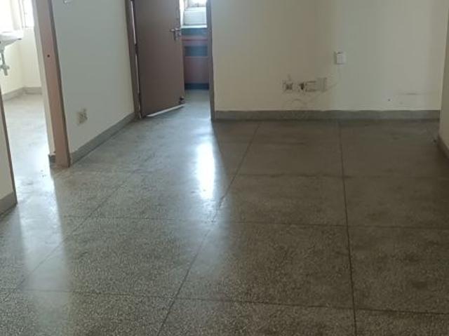Resale | 4 BHK + 1400 Sq.Ft. Apartment in IRWO Classic Apartment
