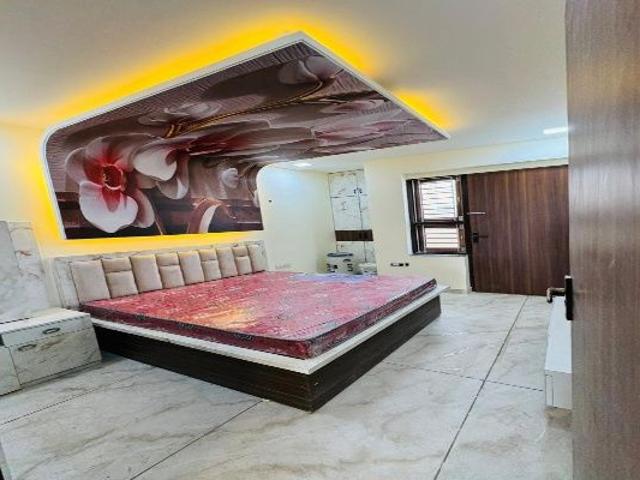 Resale | 4 BHK 140 Sq.Yd. Villa in Ajmer Road