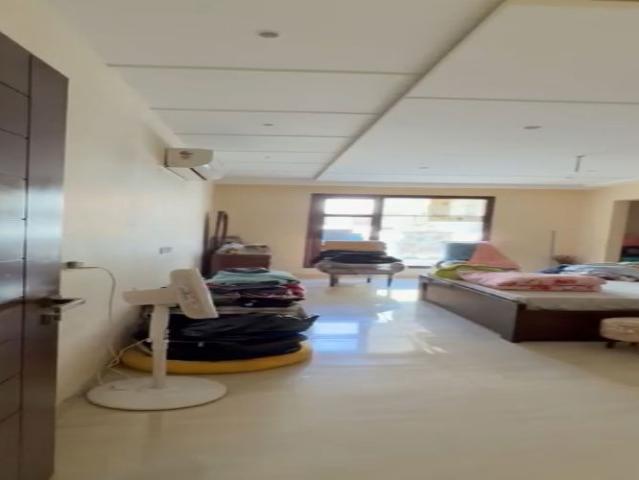 Resale | 4 BHK + 1500 Sq.Ft. Apartment in Kopripada
