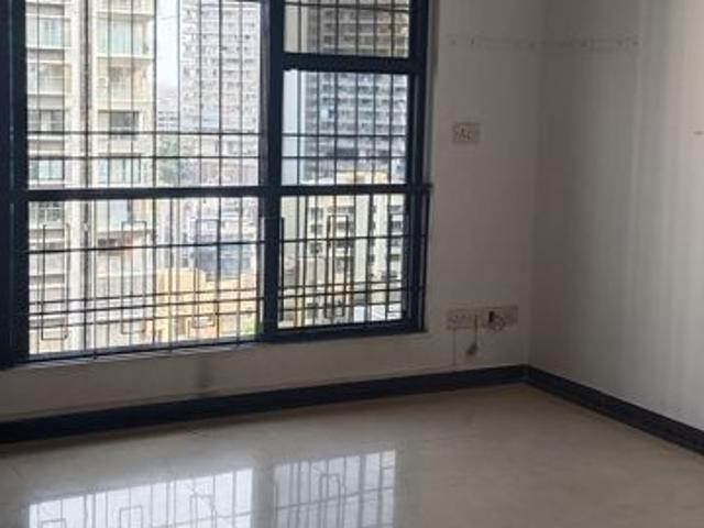 Resale | 4 BHK 1500 Sq.Ft. Apartment in Montreal Tower