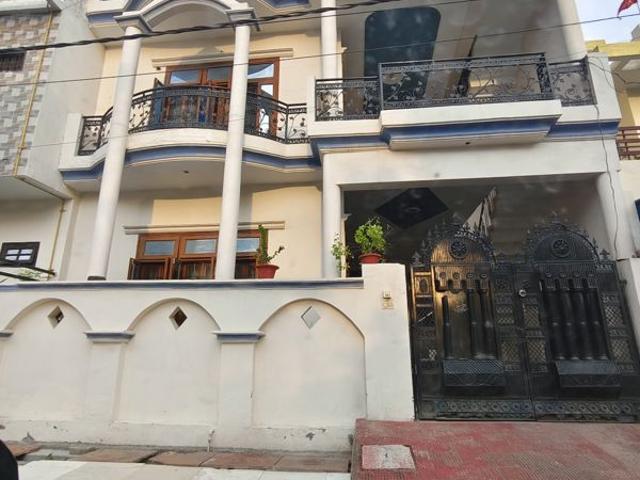 Resale | 4 BHK 1508 Sq.Ft. Independent House in Ashiyana