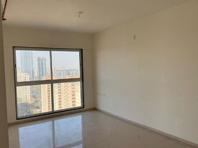 Resale | 4 BHK 1511 Sq.Ft. Apartment in Lodha Woods