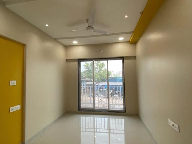 Resale | 4 BHK 1600 Sq.Ft. Apartment in Lodha Venezia