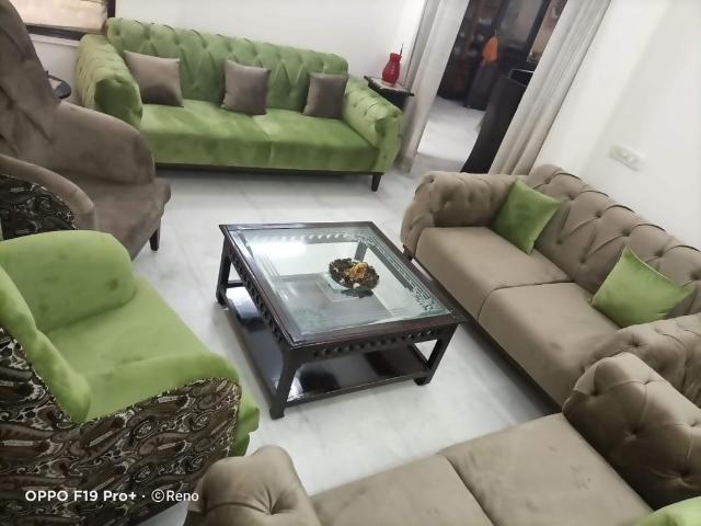 Resale | 4 BHK 161 Sq.Yd. Villa in Sector 56