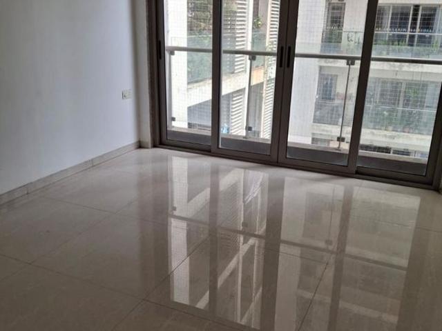 Resale | 4 BHK 1627 Sq.Ft. Apartment in Adani Group Western Heights