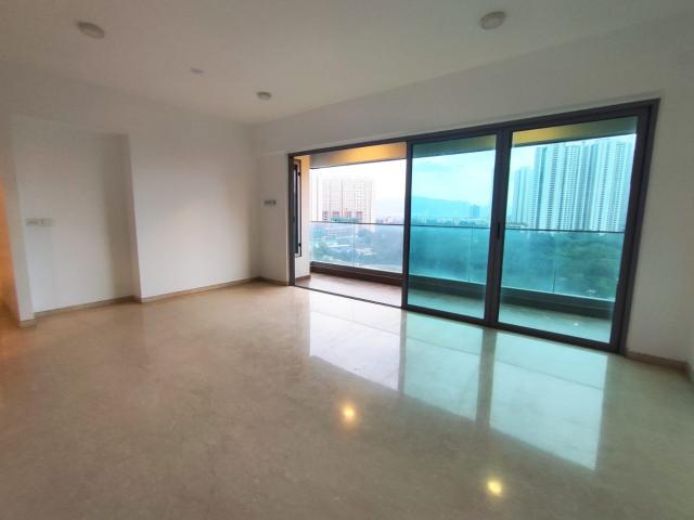 Resale | 4 BHK 1753 Sq.Ft. Apartment in Kalpataru Immensa
