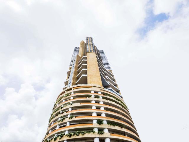 Resale | 4 BHK 1764 Sq.Ft. Apartment in Indiabulls Sky Forest