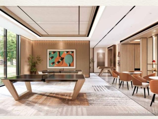 Resale | 4 BHK 1768 Sq.Ft. Apartment in Rustomjee Crescent