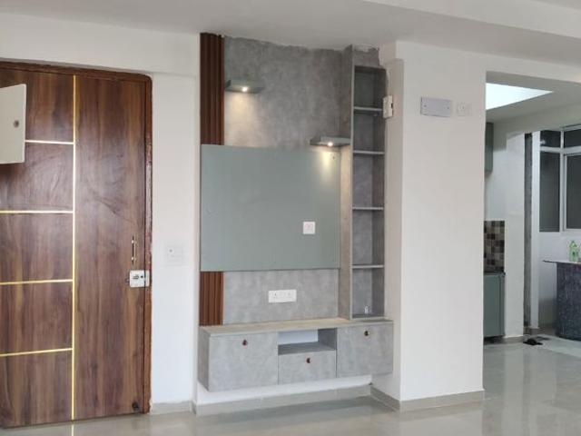 Resale | 4 BHK + 1795 Sq.Ft. Apartment in Prateek Grand City