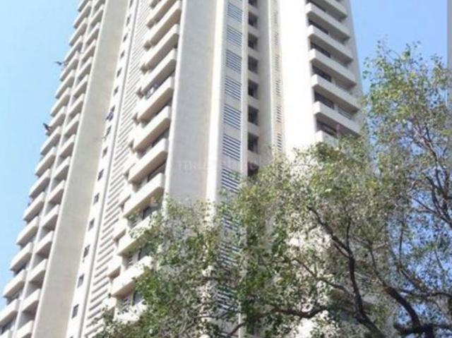 Resale | 4 BHK 1700 Sq.Ft. Apartment in Wellingdon View