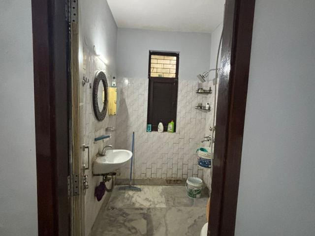 Resale | 4 BHK 173 Sq.Yd. Independent House in Ansal Plaza Gurgaon