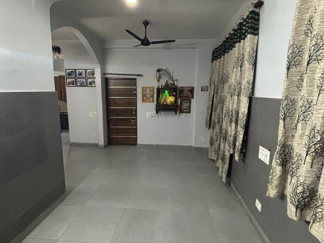 Resale | 4 BHK 173 Sq.Yd. Independent House in Ansal Plaza Gurgaon
