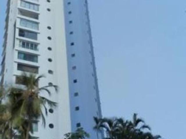 Resale | 4 BHK 1875 Sq.Ft. Apartment in Tytan Apartment