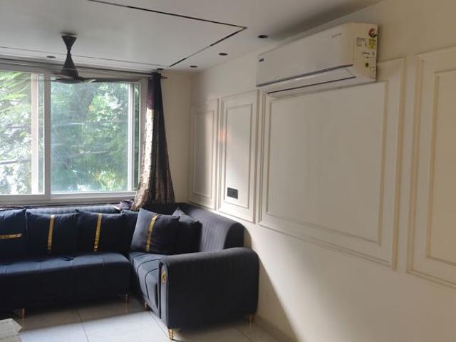 Resale | 4 BHK + 1800 Sq.Ft. Apartment in MKS Shiva Market