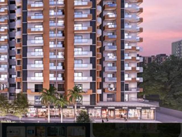 Resale | 4 BHK + 1950 Sq.Ft. Apartment in Express Zenith
