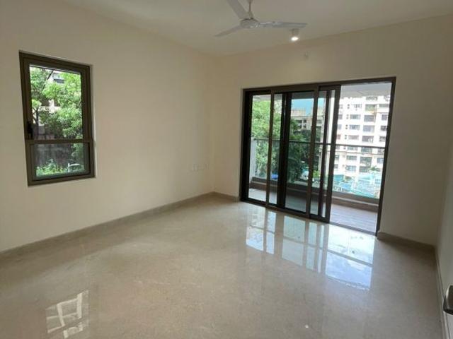 Resale | 4 BHK + 1950 Sq.Ft. Apartment in K Raheja Ascencio