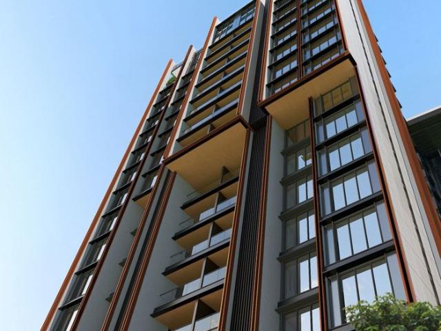 Resale | 4 BHK 1984 Sq.Ft. Apartment in Rustomjee Crescent
