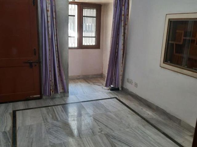 Resale | 4 BHK 198 Sq.Yd. Independent House in Sector 20