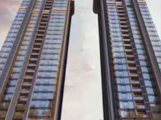 Resale | 4 BHK 1904 Sq.Ft. Apartment in Parel