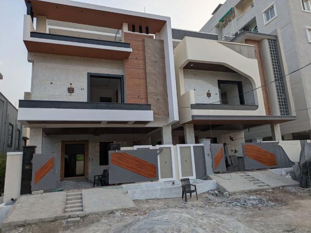 Resale | 4 BHK 190 Sq.Yd. Villa in Bandlaguda